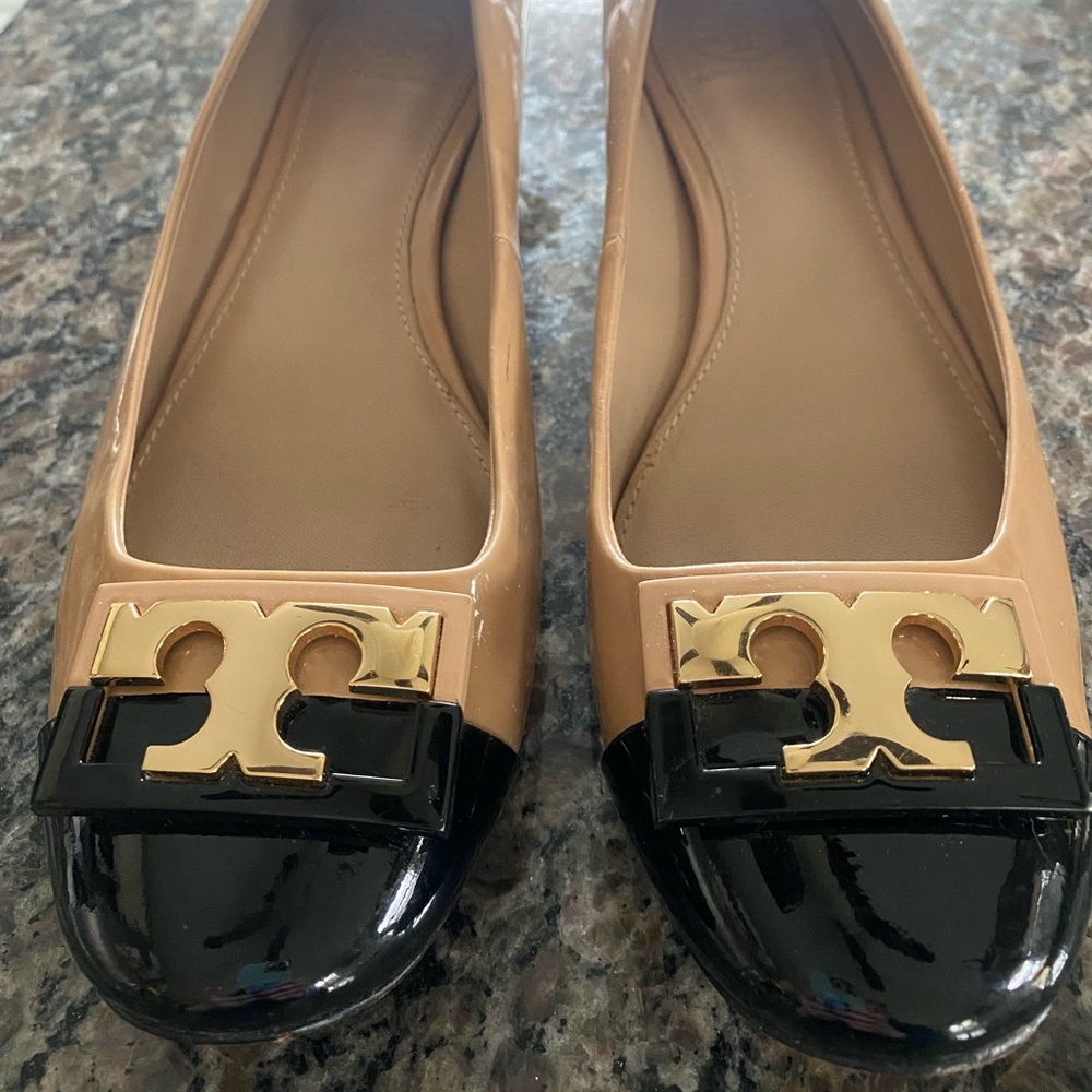 Tory Burch Gigi Patent Leather Colorblock Pump